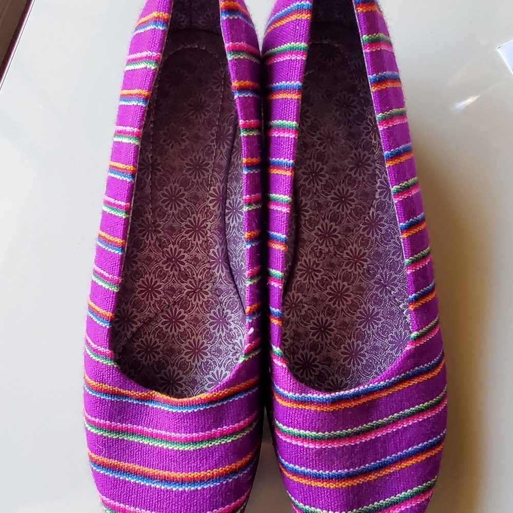New shoes for woman size 39